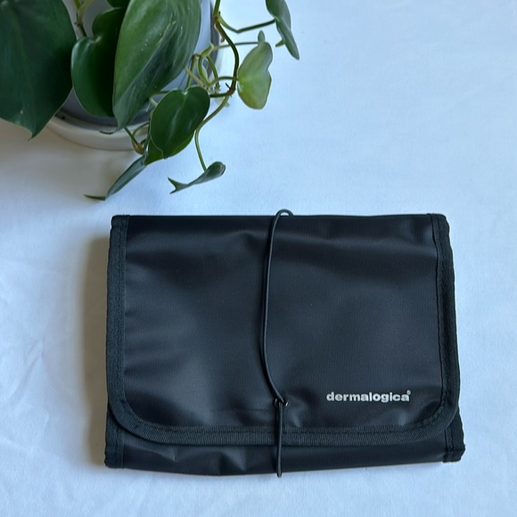 dermalogica Handbags - Dermalogica Grey Toiletry Travel Bag New Never Used